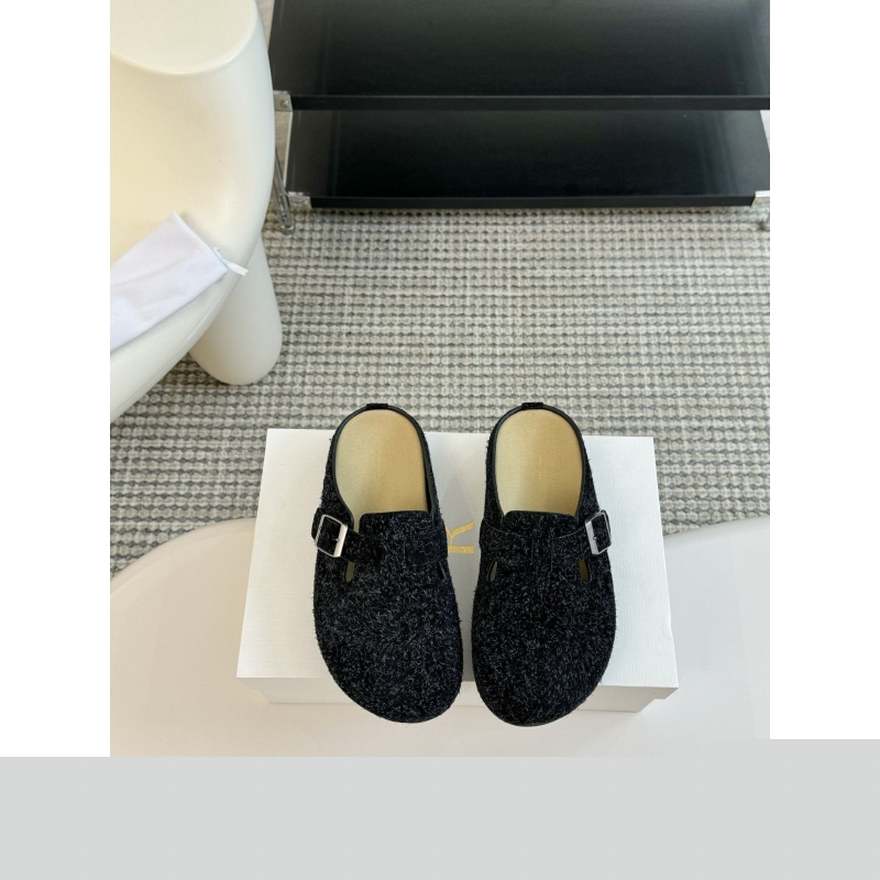 Other Slippers
